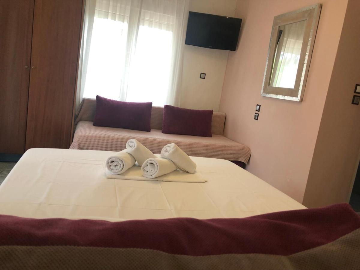 Plaisir Rooms Makriammos Buitenkant foto