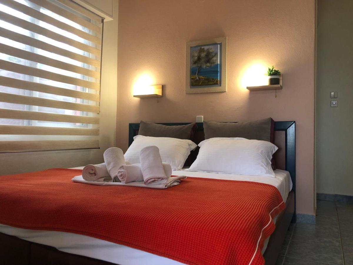 Plaisir Rooms Makriammos Buitenkant foto
